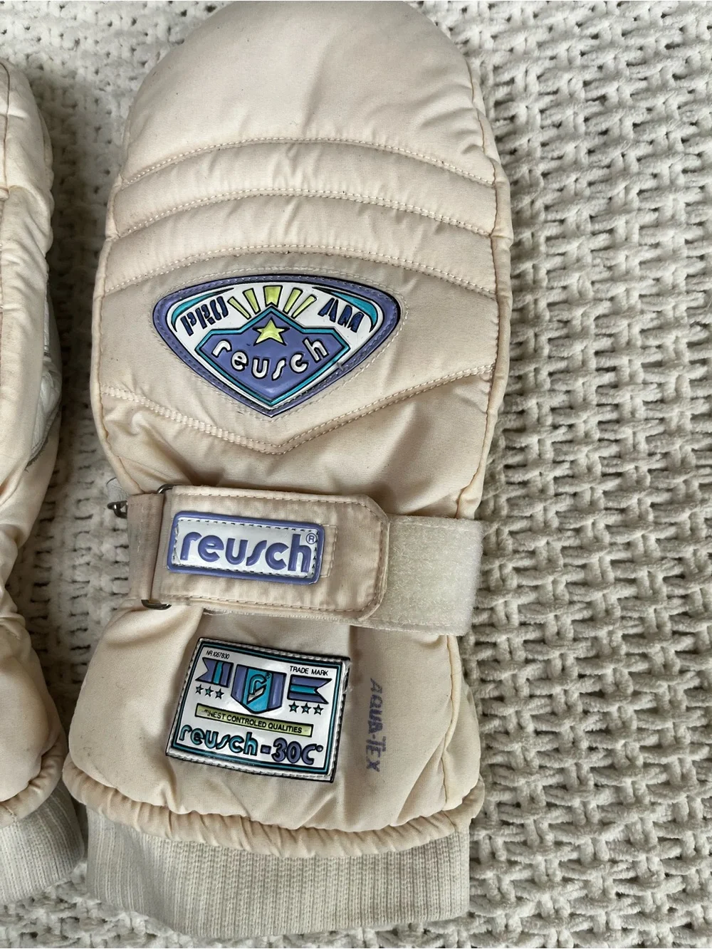 Reusch-30 C Pro AM Aqua Tex Cream Mittens Unisex Size 7 1/2 Lined See Photos